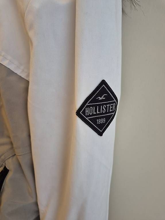 Giacche: Holister Winterjacke Damen Grösse S – Usato da Schaffhausen venduto da RK205 2
