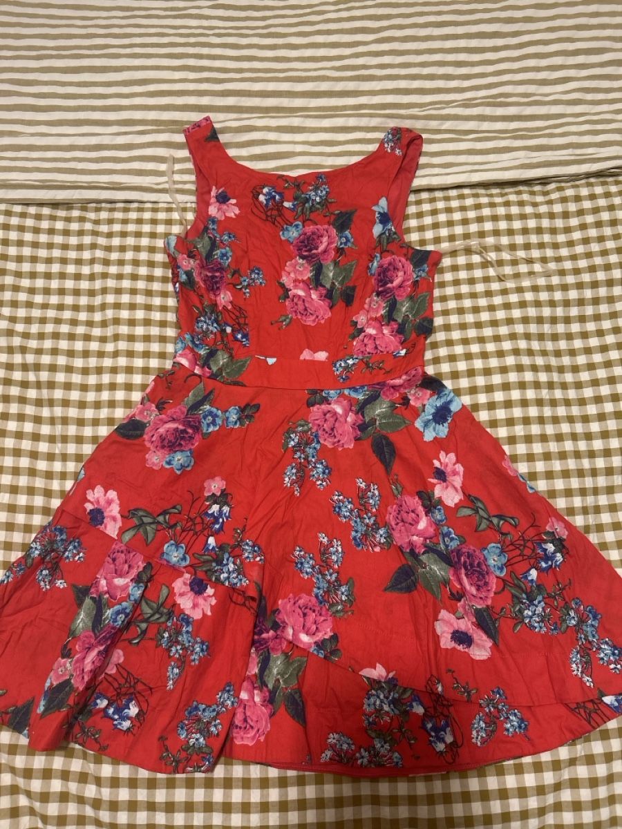 Vestiti: Cute red mini dress  – Usato da Lausanne venduto da yaz_gkb6