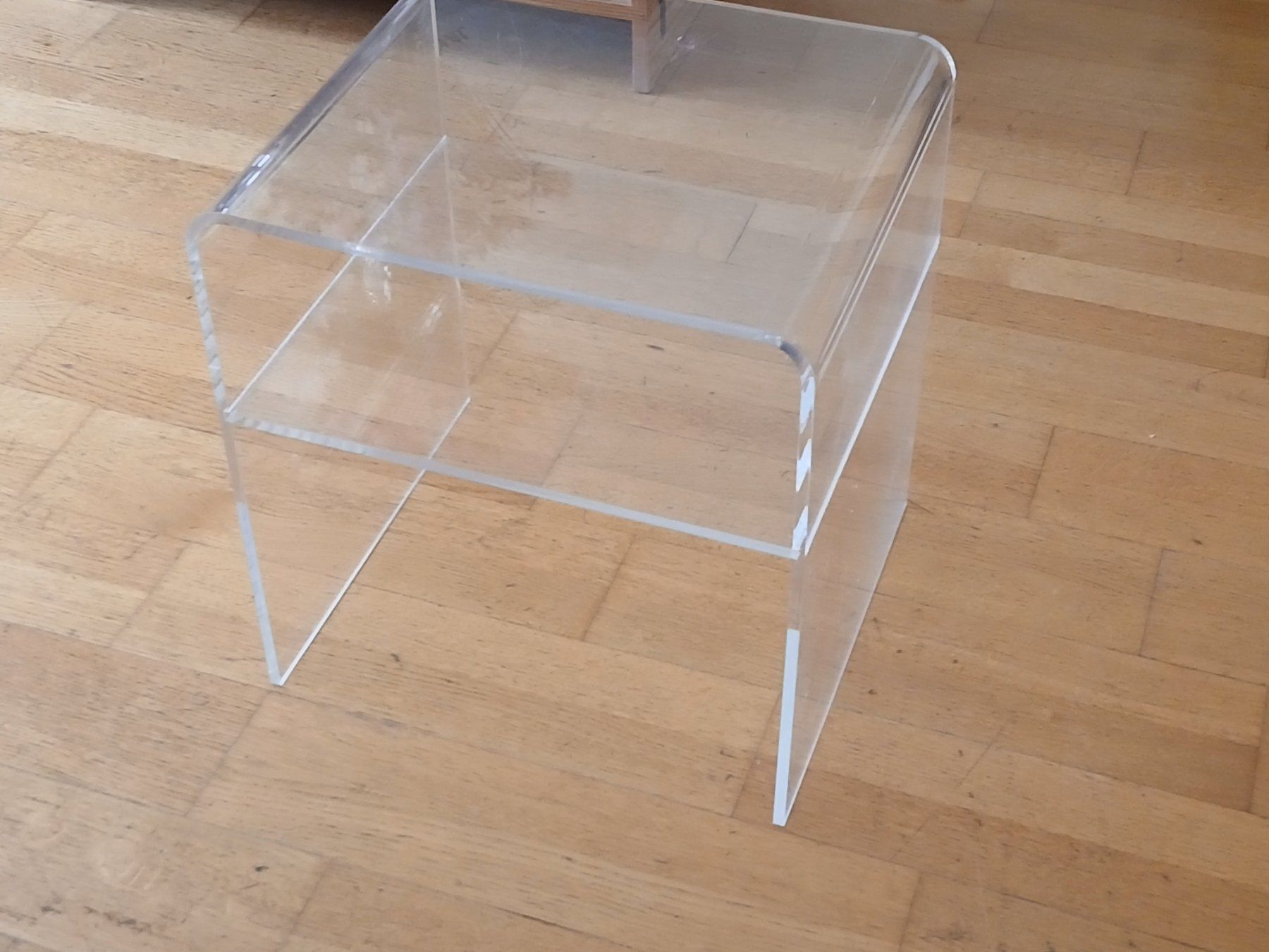 Tische: Acrylglas Beistelltisch mit Ablage – Gebraucht aus Zumikon von Vollvintage 4