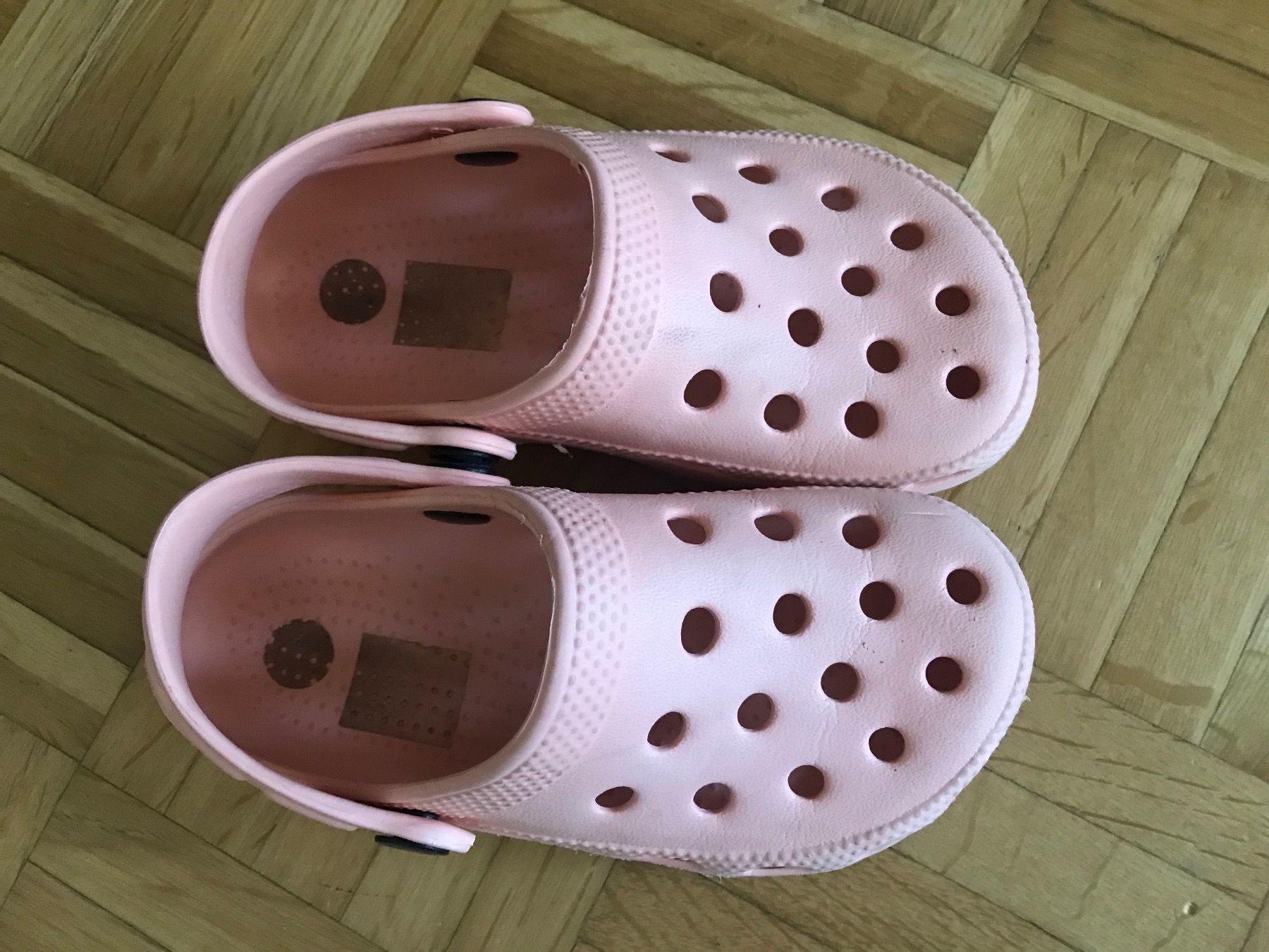 Scarpe per ragazze: Badeschuhe Grösse 26 – Usato da Emmenbrücke venduto da Hathor123 1