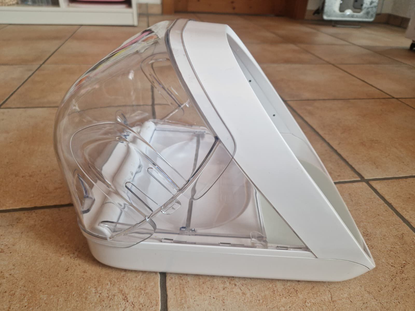 Mangimi: SureFeed Microchip Futterautomat – Usato da Möhlin venduto da Droplet 2