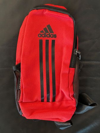 Adidas Umhängetasche rot, NEU