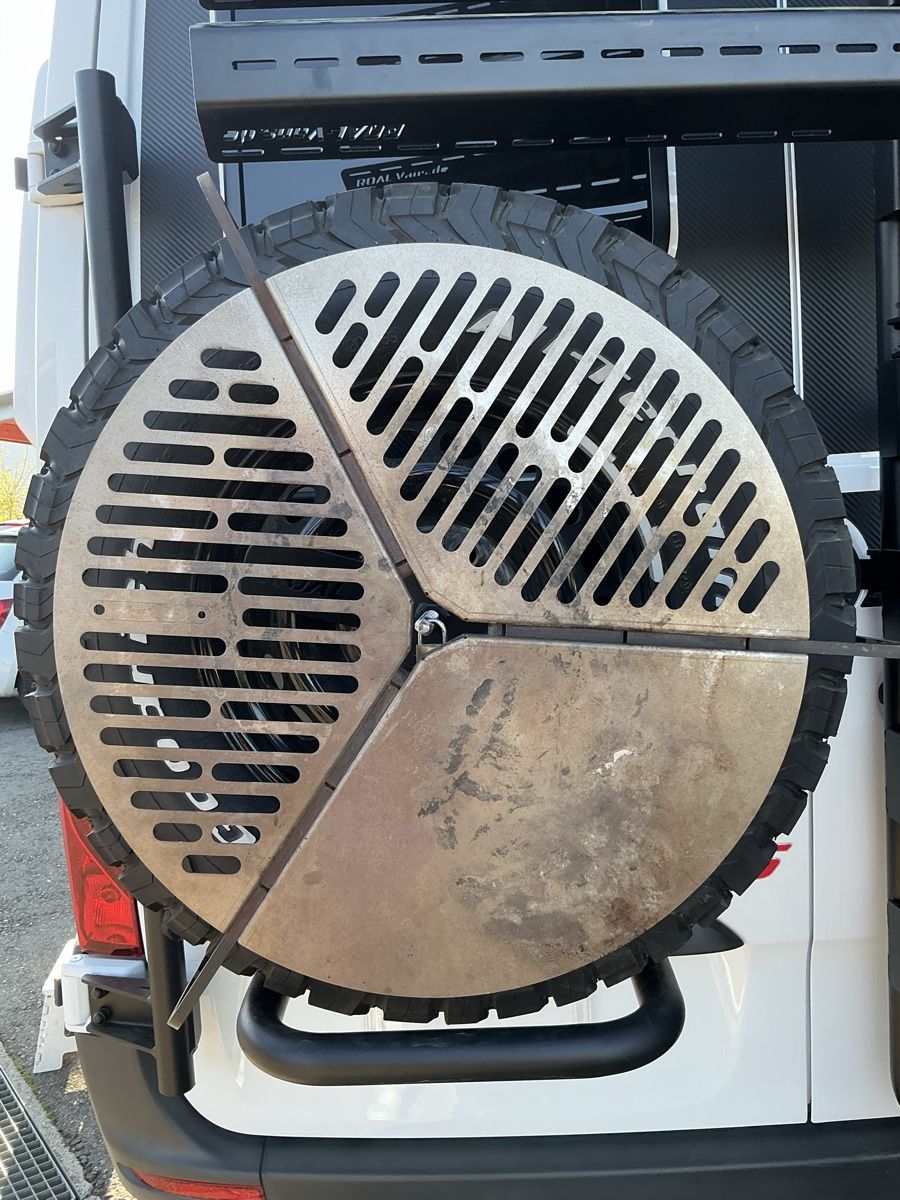 Griglie: Front Runner Ersatzrad BBQ Grill / Braai – Usato da Ziefen venduto da Surfdude02