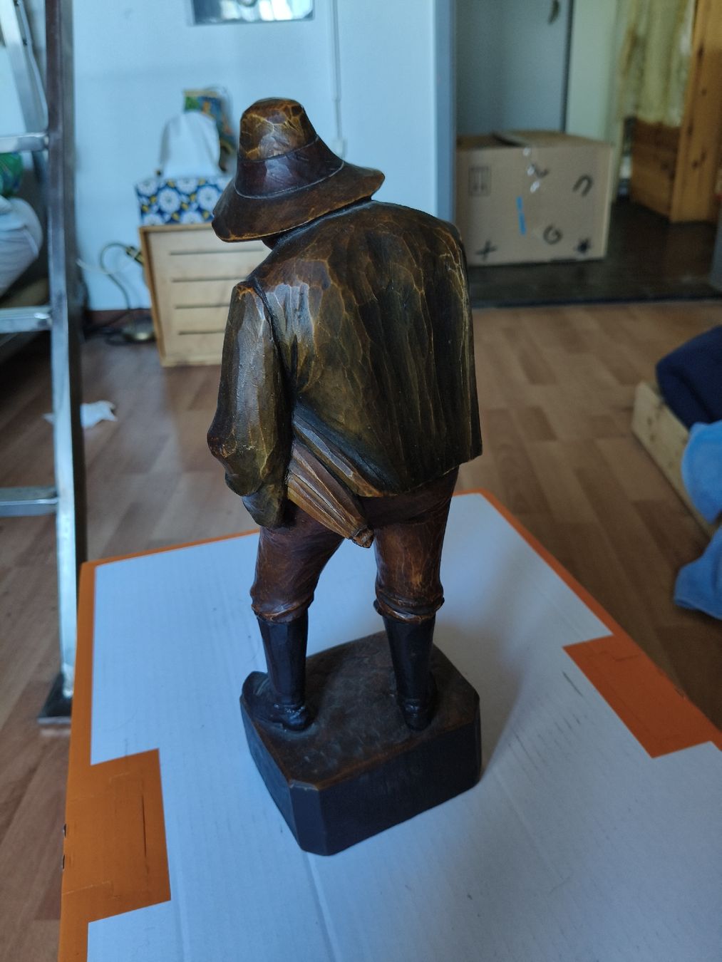 Statuette: Rustikale Holzfigur eines Jägers – Handgeschnitzt! – Usato da Rüfenacht BE venduto da di.kernen 1