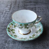 schöne englische Tasse mit Unterteller (Montrose Glasstone)