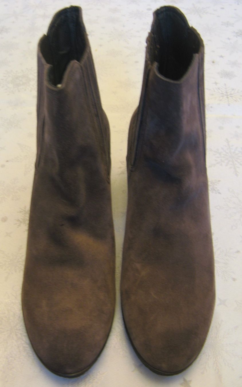 Scarpe da donna: Damenstiefel Wildleder Grösse 41 braun – Nuovo (secondo la descrizione) da Frauenfeld venduto da Interessent1