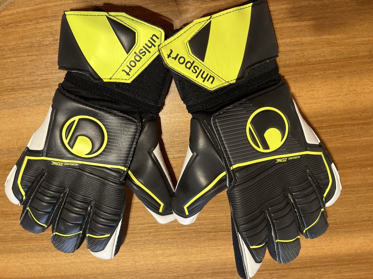 Guanti: Torhüterhandschuhe mit Fingerschutz – Nuovo (secondo la descrizione) da Egg b. Zürich venduto da efu_8pbm