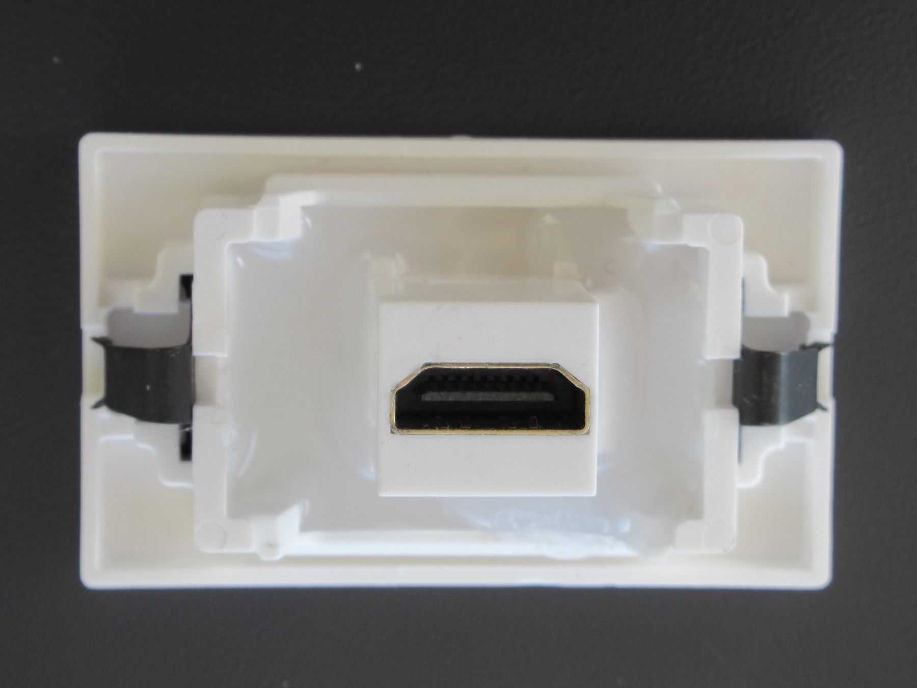 Feller Spine: FLF Einsatz mit HDMI Gender-Changer, weiss – Nuovo e nell'imballaggio originale da Obergösgen venduto da cairn 1