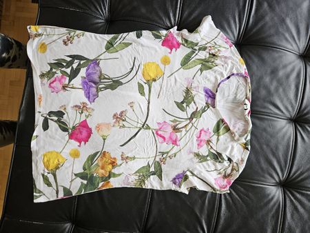 Ted Baker London Bluse Gr. 4 – 100% Viskose – Blumenprint
