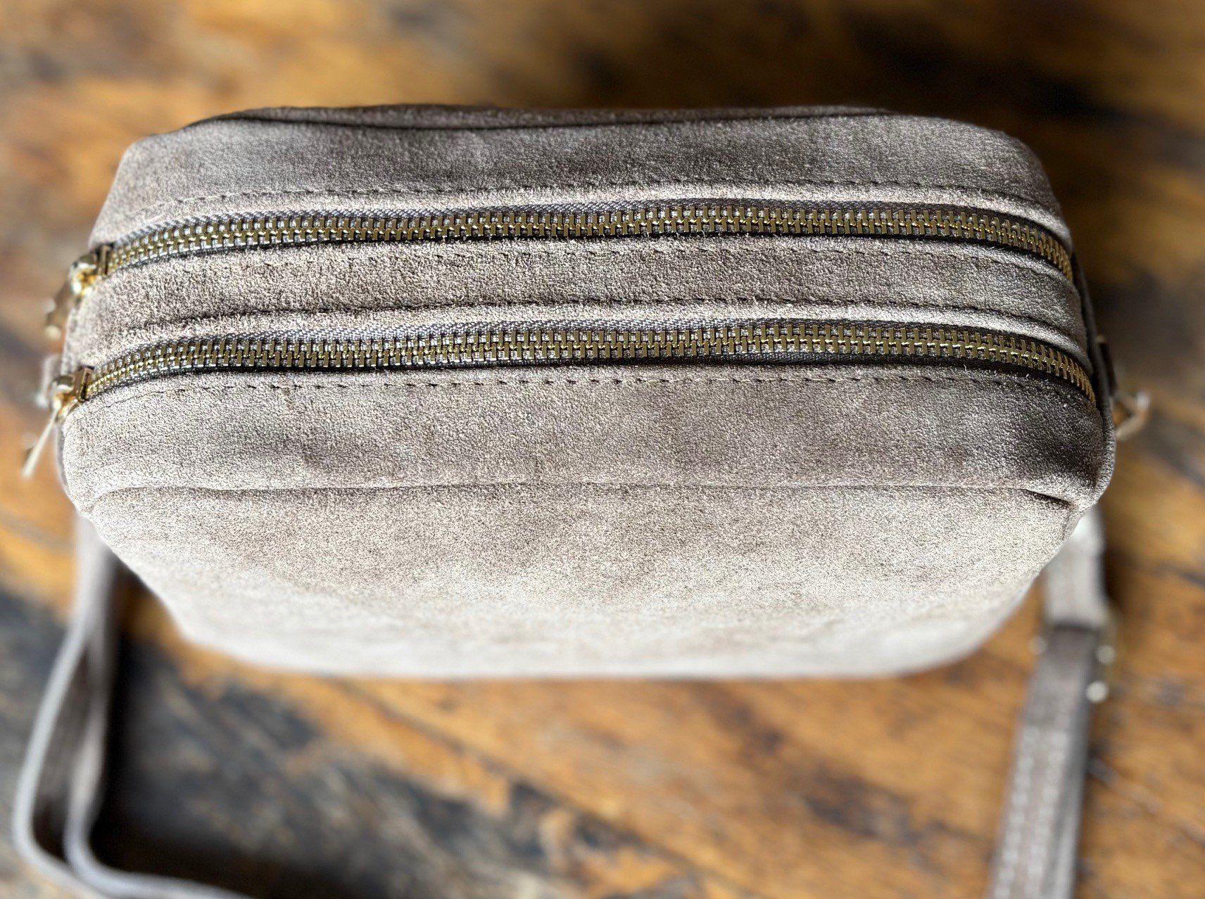 Borse da donna: MINI BAG EN CUIR! – Nuovo e nell'imballaggio originale da Locarno venduto da NicoNion 4