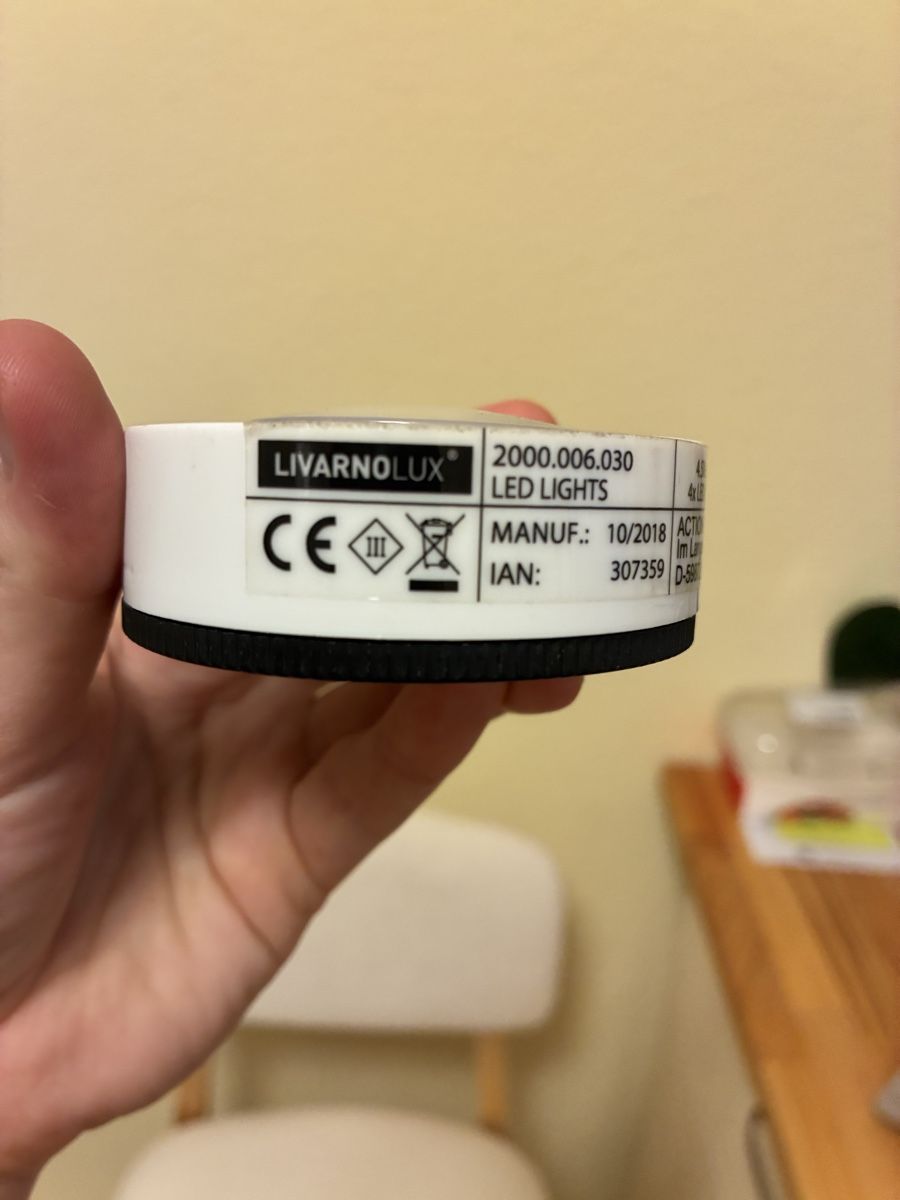 Lampes: White LED Push Light 2 Stück – D'occasion à Untersiggenthal par mic_ksv9 3