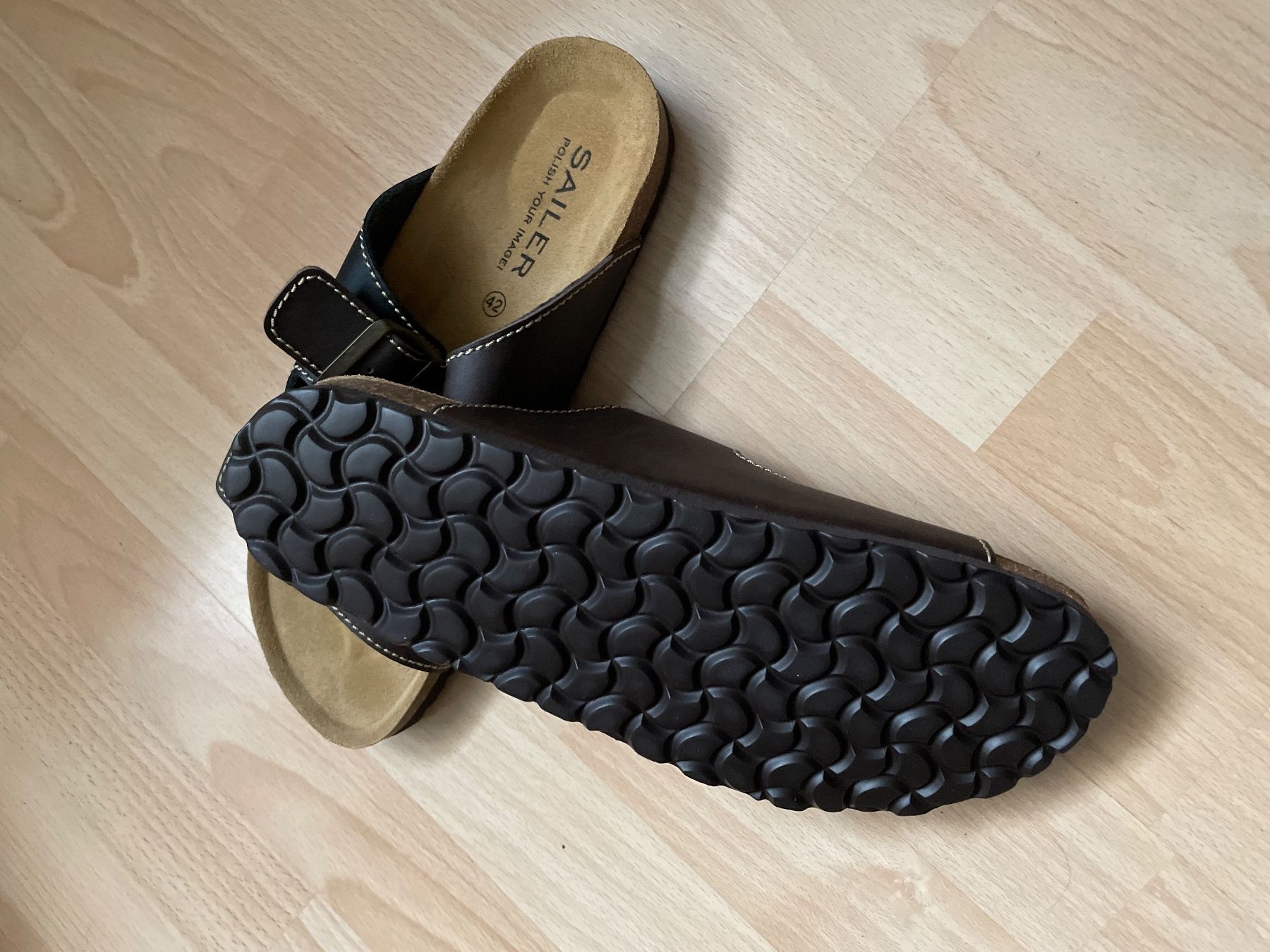 Scarpe da uomo: Hausschuhe Herren Grösse 42 – Nuovo e nell'imballaggio originale da St.Moritz venduto da ClaudiaS010203 1