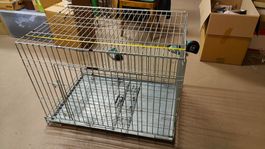 Gitterhundebox