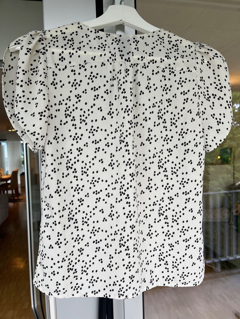 H&M Camicette: Sommer Bluse süss und elegant Grösse 36; Versand 2 CHF – Usato da Zürich venduto da maral787 2