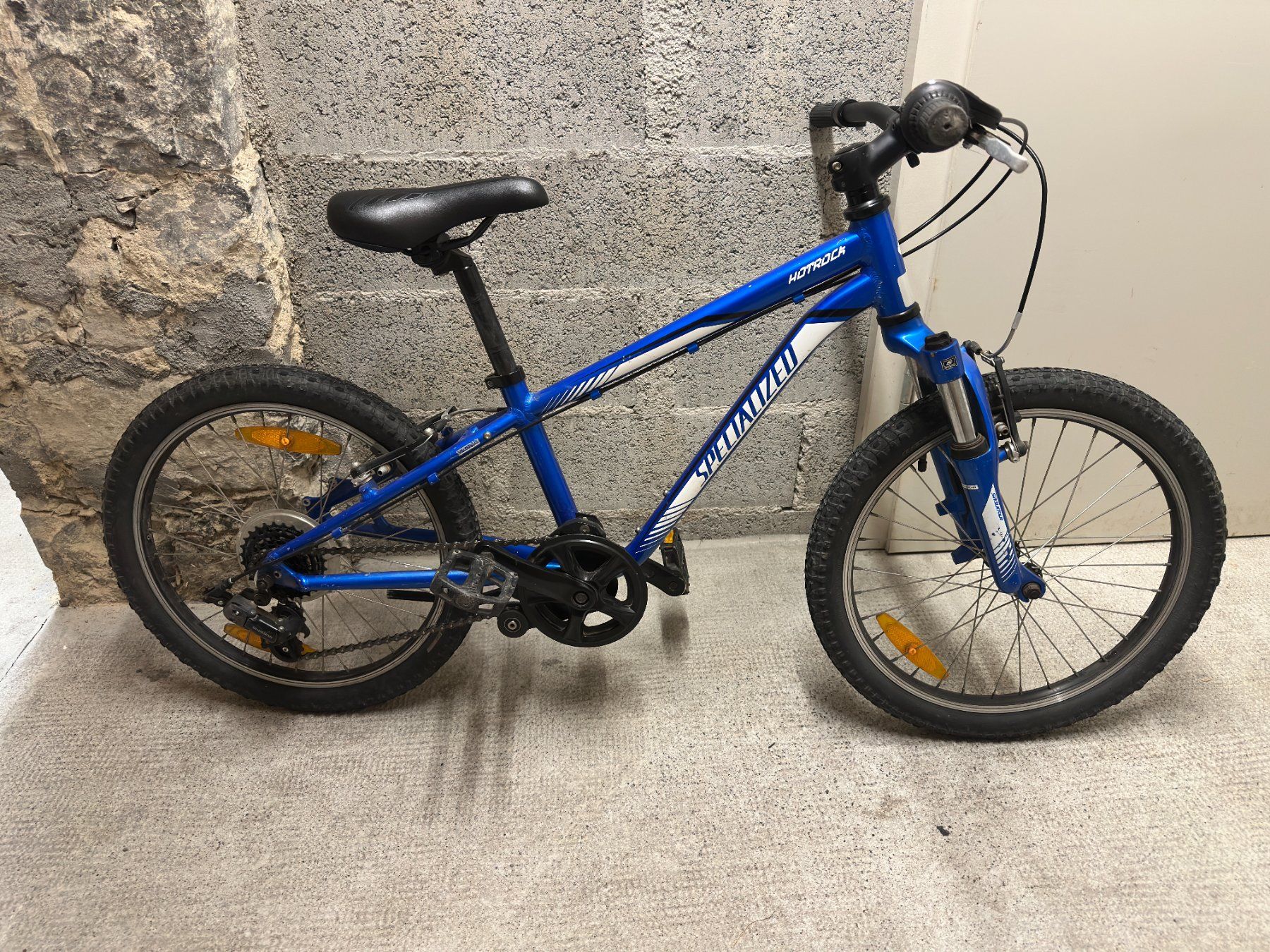 Specialized Biciclette: VTT vélo Specialized Hotrock 20 pouce – Usato da Lausanne venduto da brixton 3