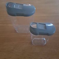 2 Stück, Tuperware mit Deckel mit Dosierungsöffnungshilfe