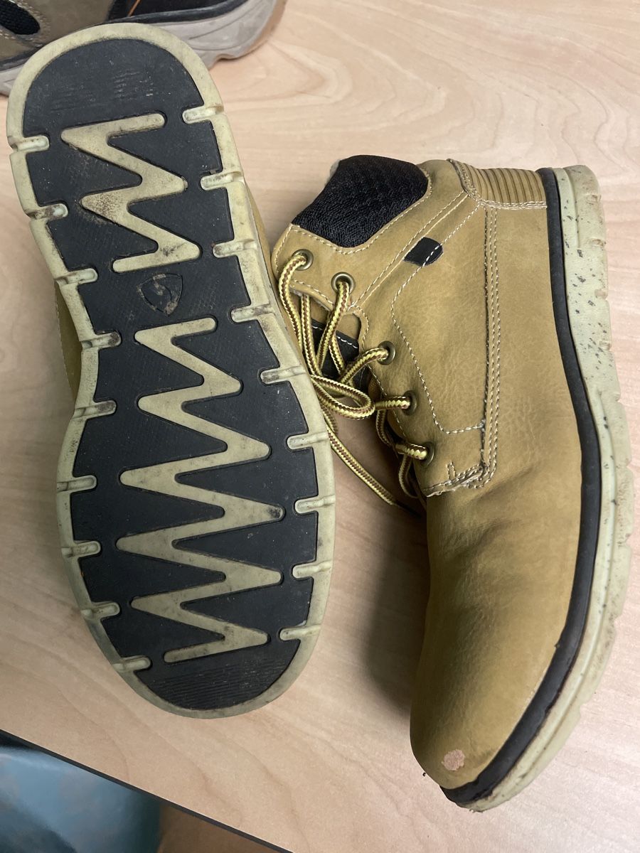 Schuhe für Jungen: Coole Winterschuhe/Boots Gr.36 – Gebraucht aus Obergerlafingen von cabo4 2