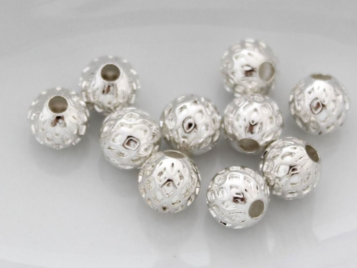 Perle (finte): 10 x Metallperlen versilbert Messing 8mm, Gitterstruktur – Nuovo (secondo la descrizione) da Goldach venduto da byBigo