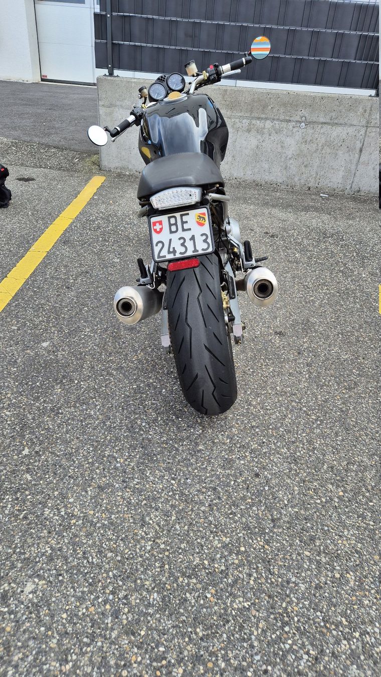 Ducati Strada: Ducati Monster 1000 i.e. – Usato da Münchenbuchsee venduto da MV_Solutions 1