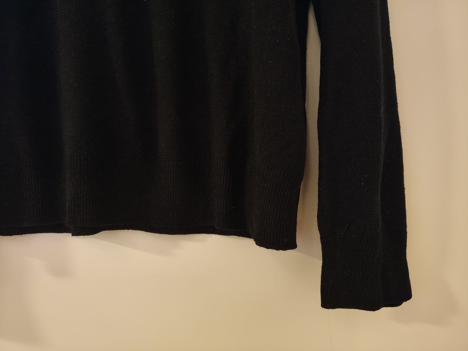 Pulls & Sweat-shirts: Herrenpullover Primark Gr. 2XL Schwarz/Weiß Pullover langarm – D'occasion à Basel par ukhtyy 2