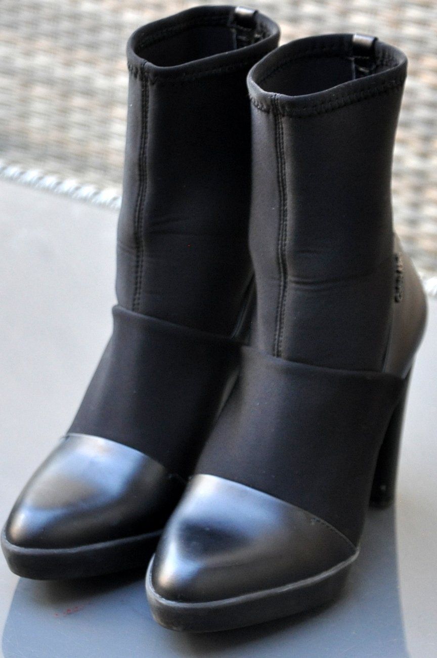 Calvin Klein Scarpe da donna: Stiefeletten Calvin Klein  .36 bottines – Usato da Collonges venduto da arashee 7
