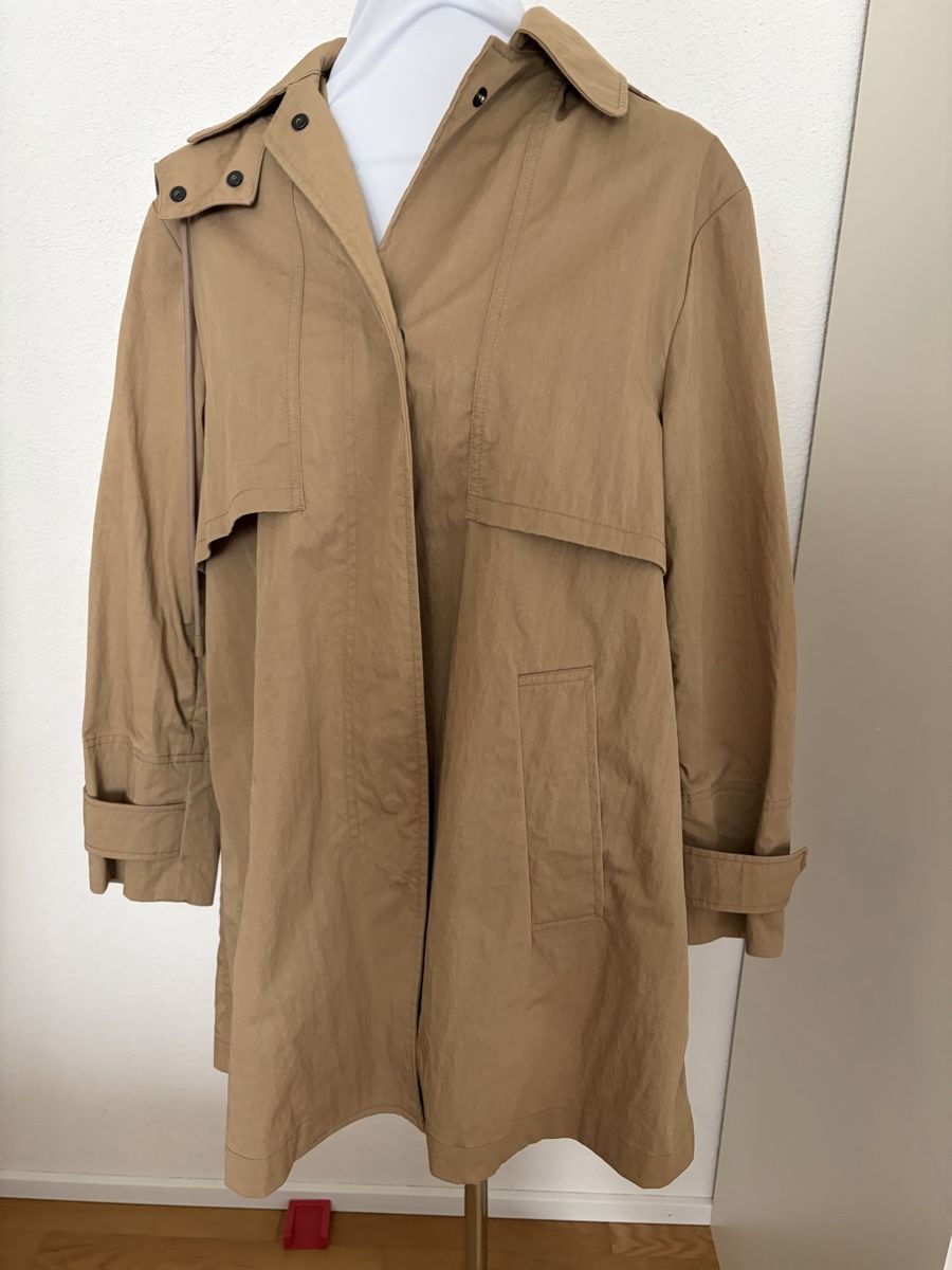 Massimo Dutti Mäntel: Massimo Dutyi rain coat – Gebraucht aus Münchenstein von ArleneLM