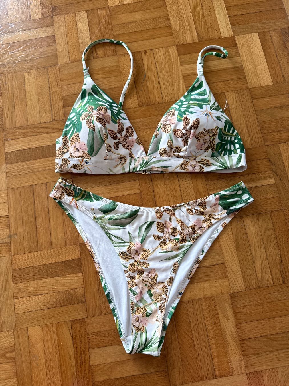 Maillots de bain & Bikinis: Bikini M – D'occasion à Horgen par linuxrp