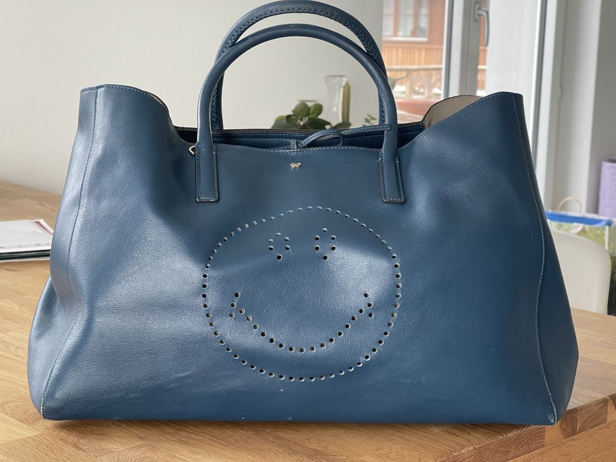 Anya Hindmarch Taschen für Damen: Anya Hindmarch Smiley Tote Bag – Gebraucht aus Gunten von slu_p5p8 1
