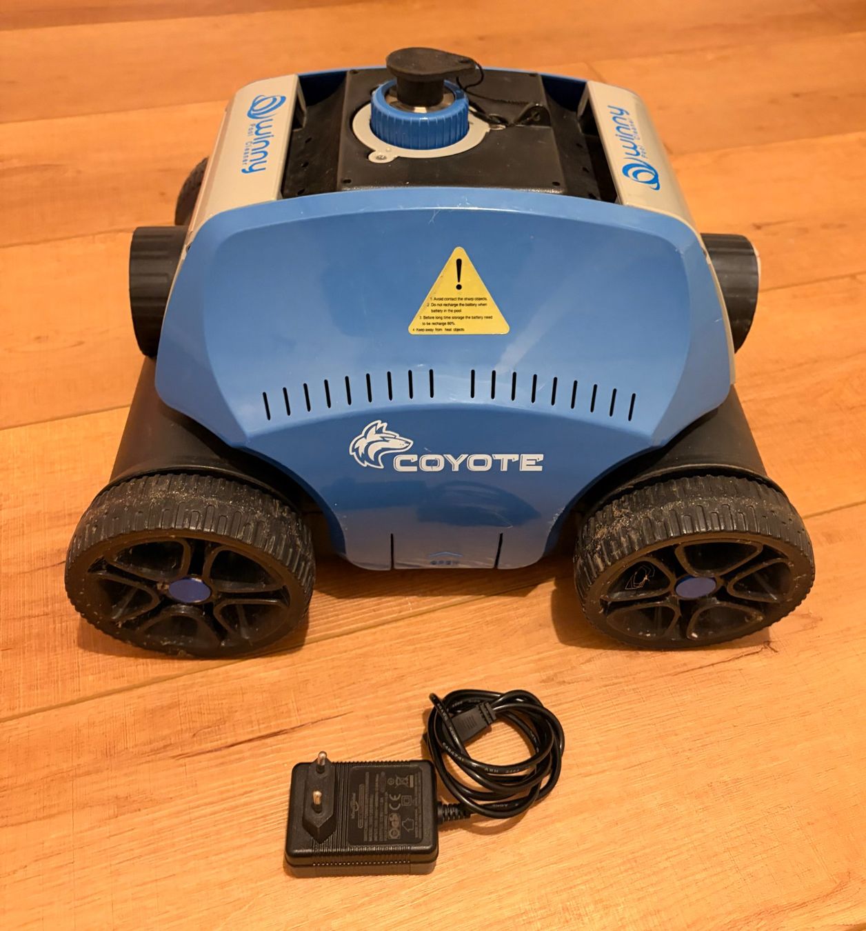 Accessoires de piscine: Poolroboter Coyote – D'occasion à Wolfhausen par vins_zh