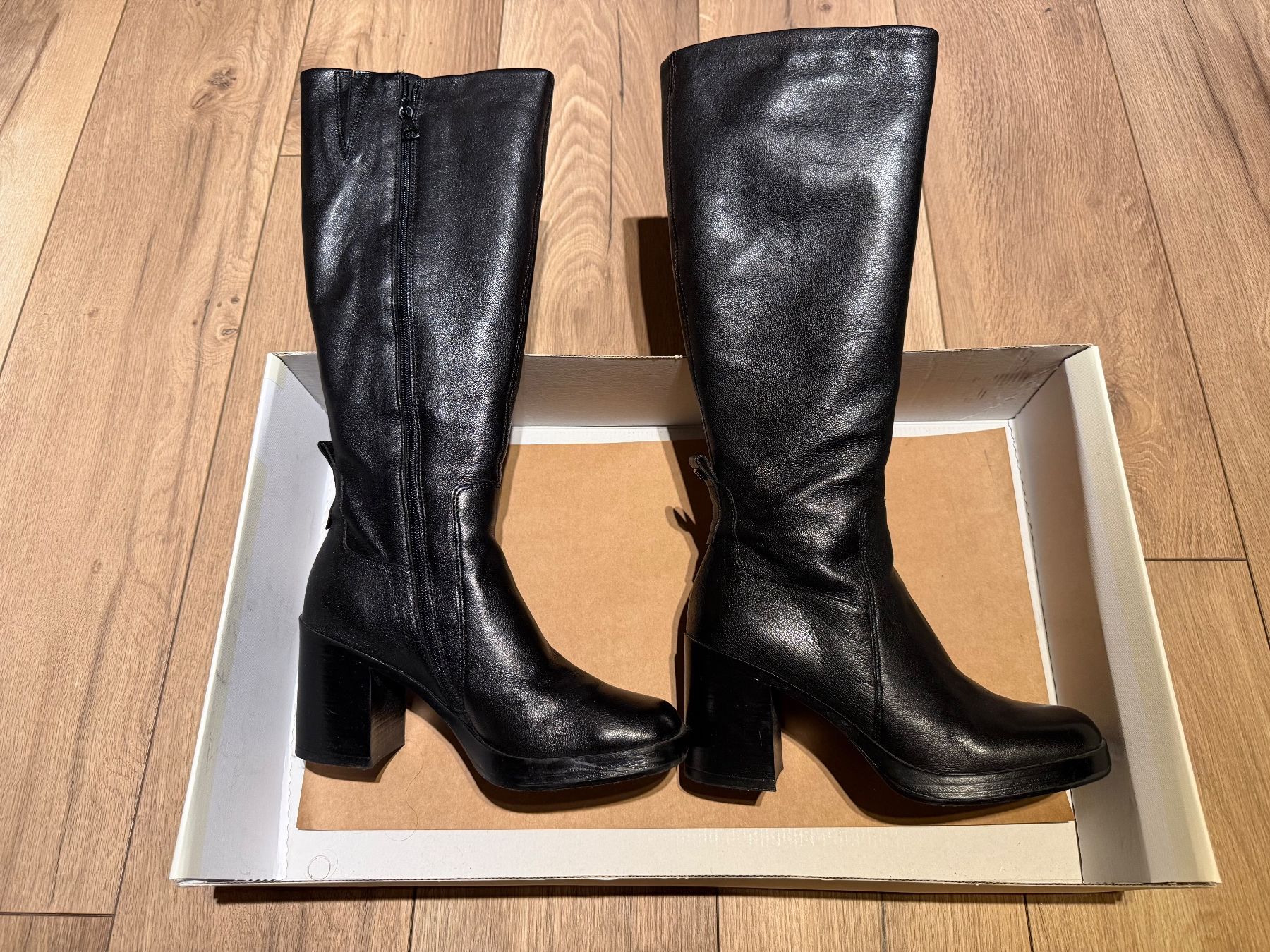 Mjus Scarpe da donna: Winterstiefel von Mjus – Usato da Thun venduto da Astralbern 2