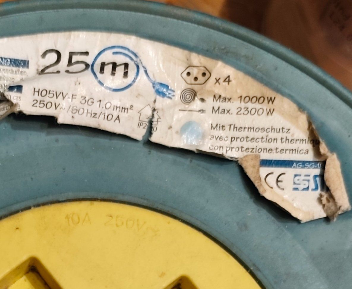 Cavi: Rallonge électrique 25 mètres – Usato da Delémont venduto da antioque