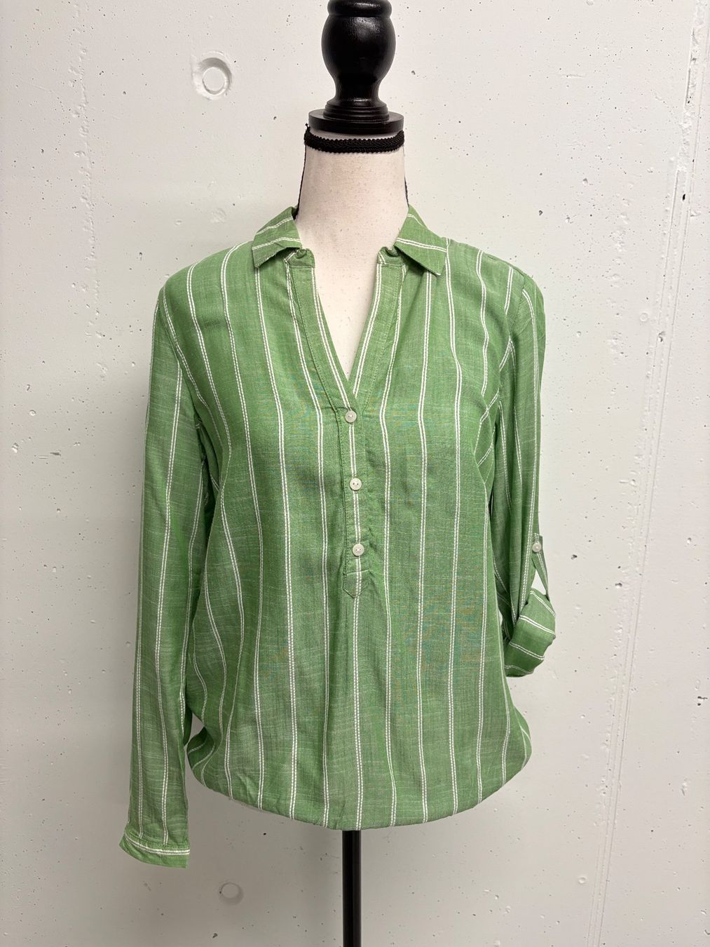 Tom Tailor Camicette: Tom Tailor Bluse Gr. 34 grün weiss gestreift – Nuovo (secondo la descrizione) da Regensdorf venduto da secondchancefashion