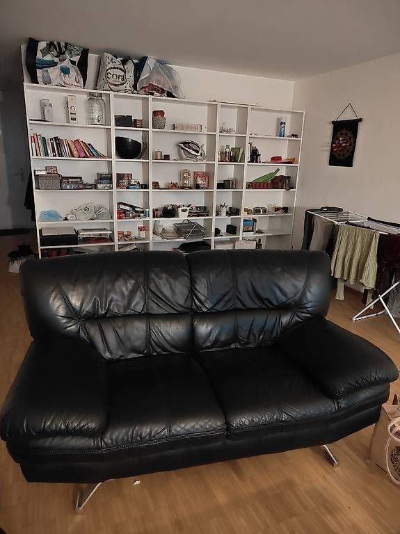 Sofas: 2 canapés en cuir noir – Gebraucht aus Fribourg von Almba1997