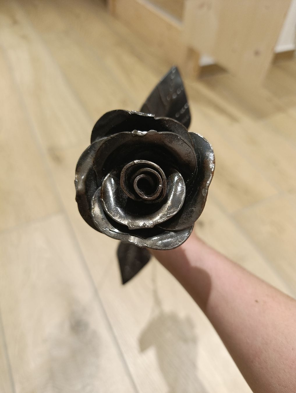 Tutte le decorazioni: Rosa in acciaio – Nuovo (secondo la descrizione) da Ludiano venduto da Mo_Bia