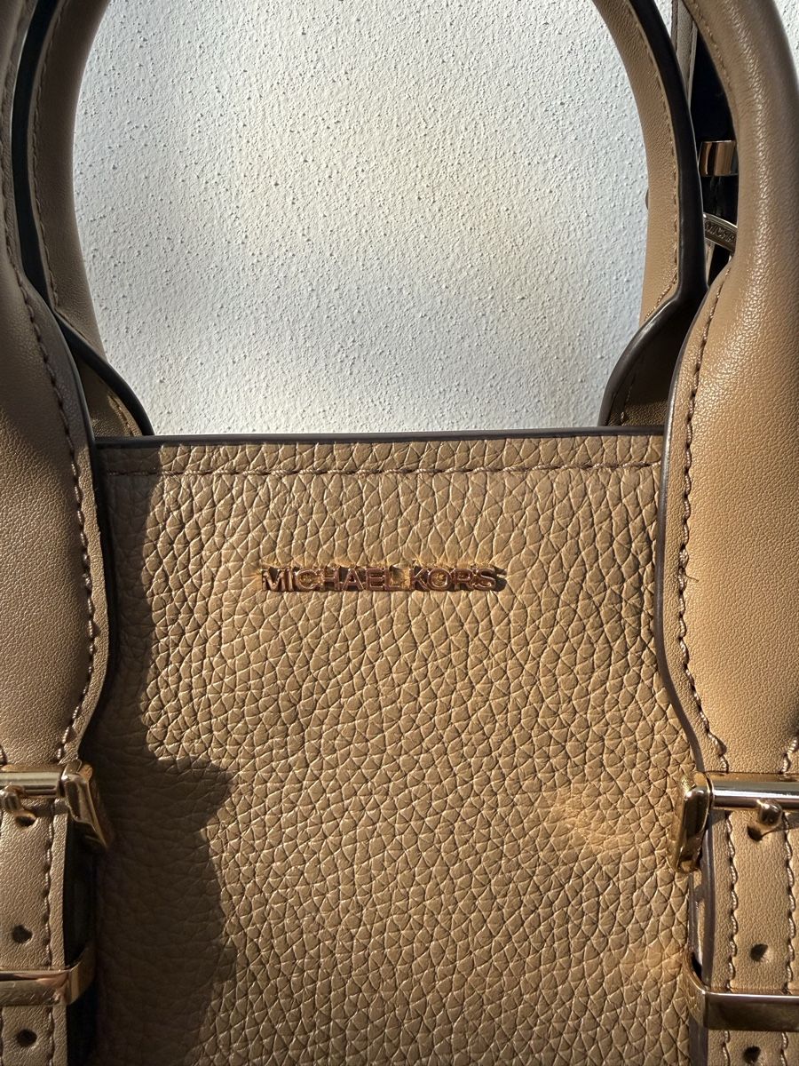 Michael Kors Sacs femmes: Michael Kors Tasche Braun – Neuf avec emballage d'origine à Kirchdorf BE par jsa_g 1