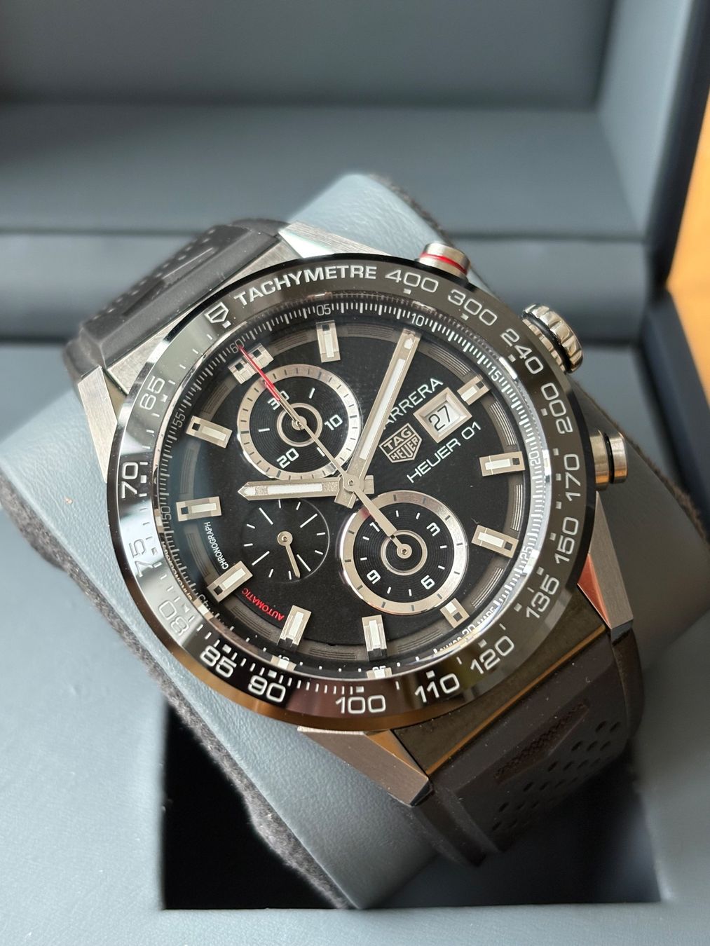 Tag Heuer Montres: Tag Heuer Carrera Heuer 01 Fullset – D'occasion à Birsfelden par Mynos 4