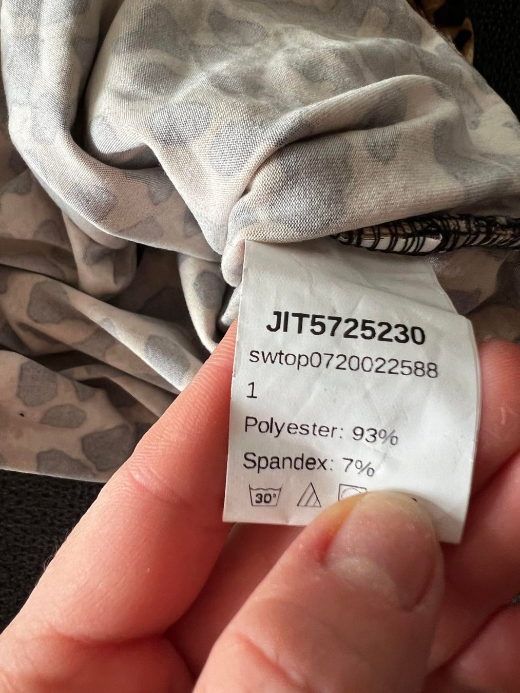 Chemisiers: Neue Bluse XS – Neuf avec emballage d'origine à Riehen par edu_92w7 8