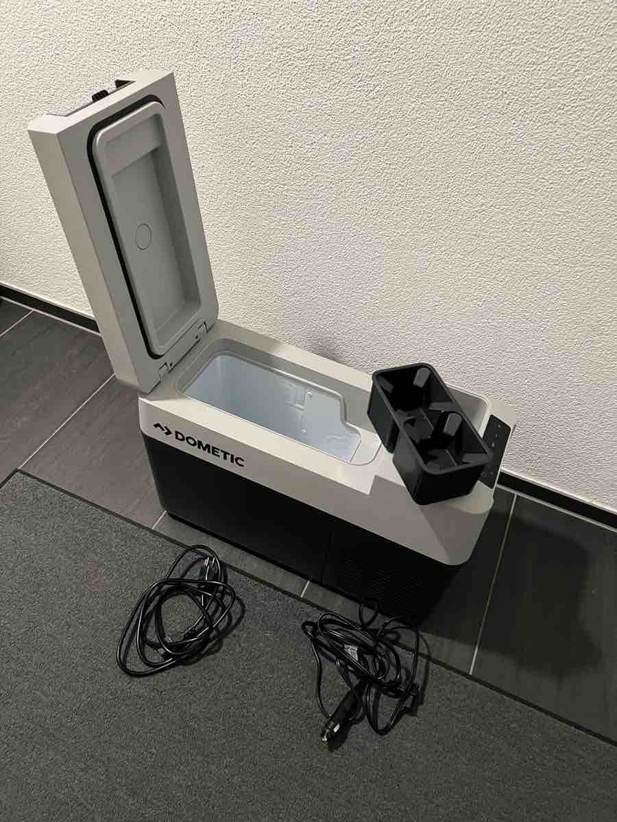 Dometic Frigoriferi & Refrigeratori: Kühlbox Dometic CFF12 – Usato da Sarnen venduto da mrminit