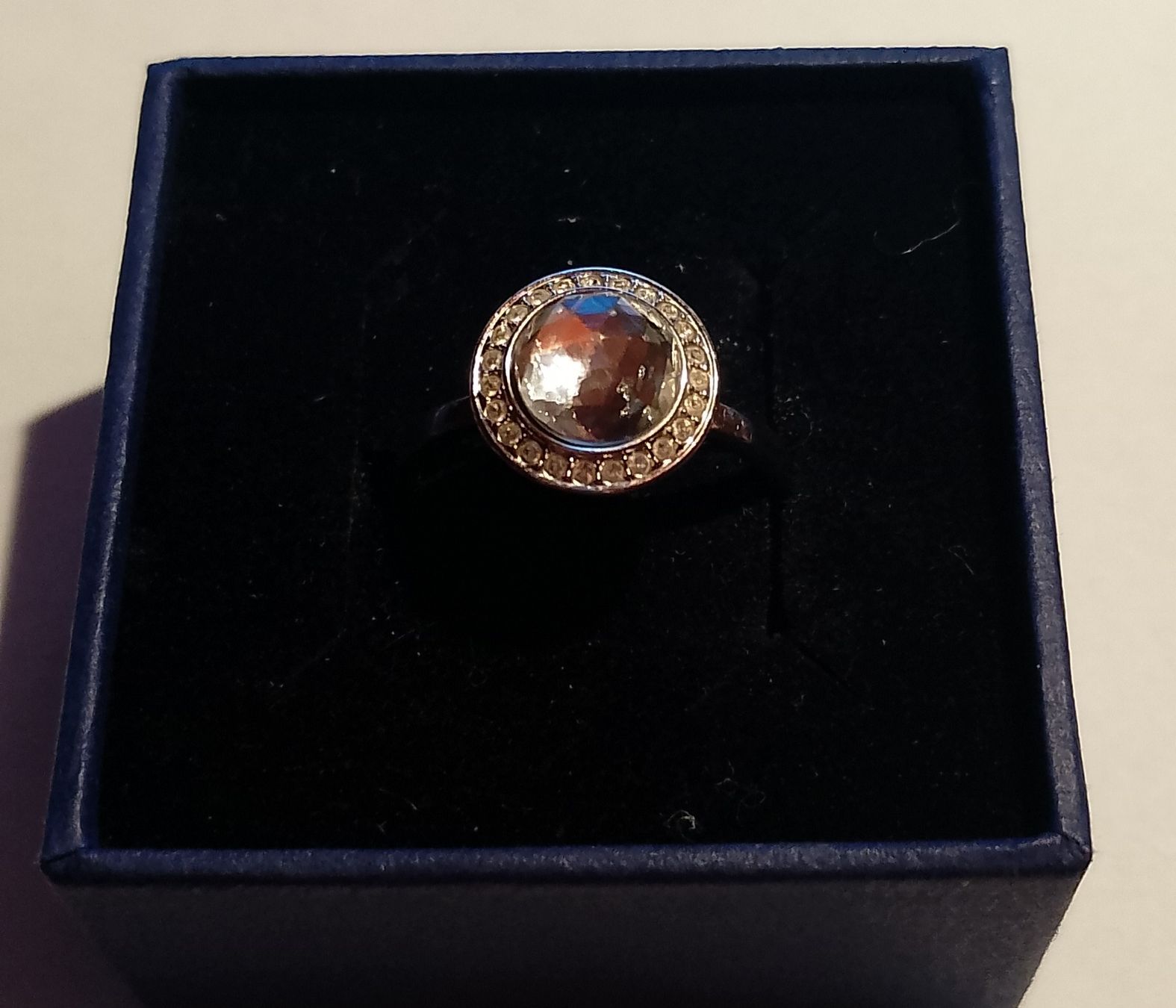 Swarovski Ringe: Swarovski Ring Gr.60 – Gebraucht aus Therwil von col_m6rx