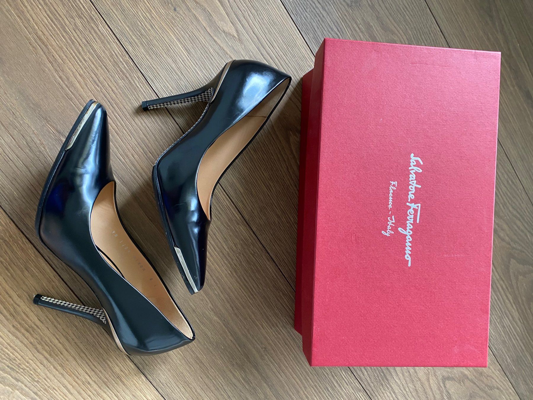 Salvatore Ferragamo Scarpe da donna: Salvatore Ferragamo High-Heels – Usato da Staad SG venduto da sei_m7js