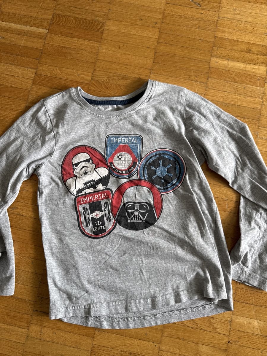 Zara Kleiderpakete & -sets: Sweatshirt – Gebraucht aus Glattpark(Opfikon) von cherrytomate 4