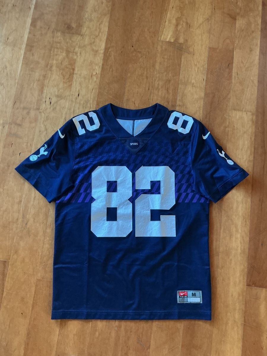 Nike Canottiere & Pantaloni: Tottenham Hotspurs NFL Style Jersey – Usato da St. Gallen venduto da Till2o