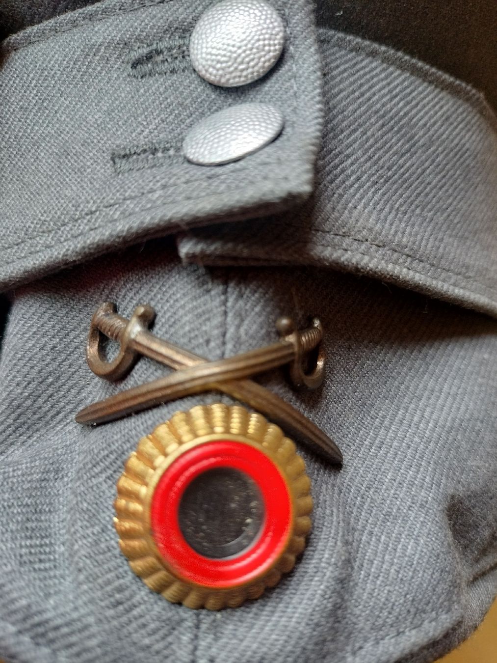 Uniformen: Armee Militär Uniform Mutz, Grösse 55 – Gebraucht aus Schwanden Sigrisw von cadieux71 5