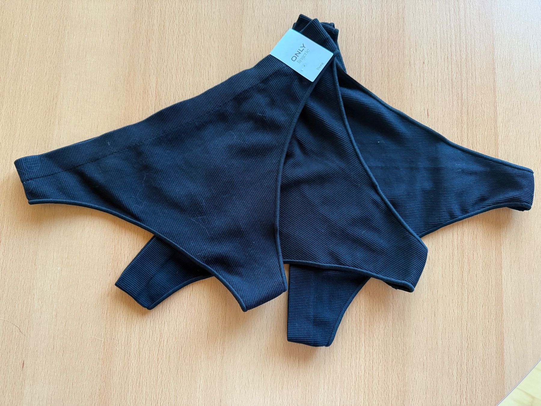Only Autres dessous: 3 neue, ungetragene String Slips Grösse 36/38 – Neuf (Voir description) à Wallbach par logologo01