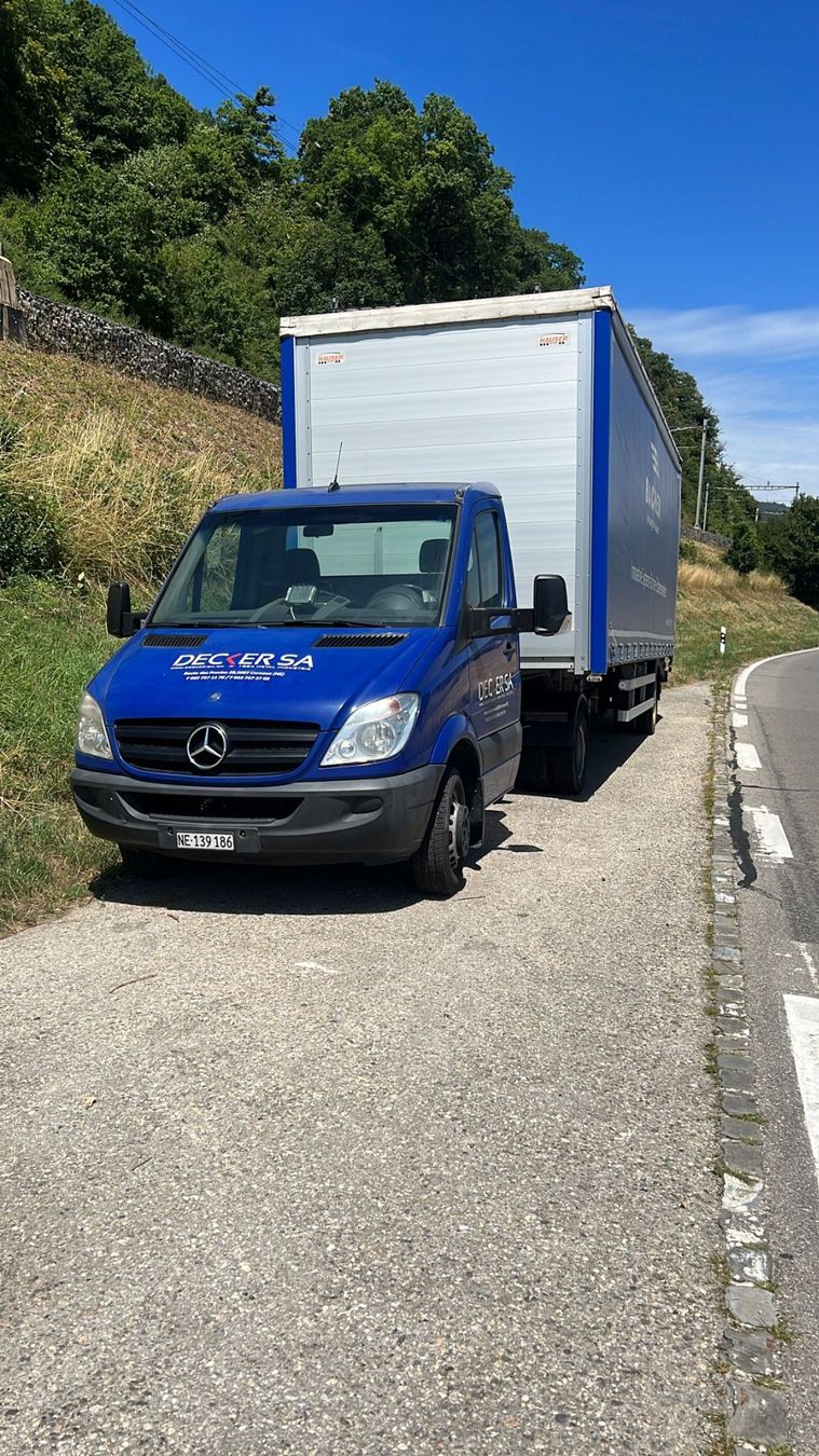 Mercedes-Benz Veicoli commerciali: Mercedes-Benz 515 CDI + remorque – Usato da Cornaux NE venduto da BMGlobal 1