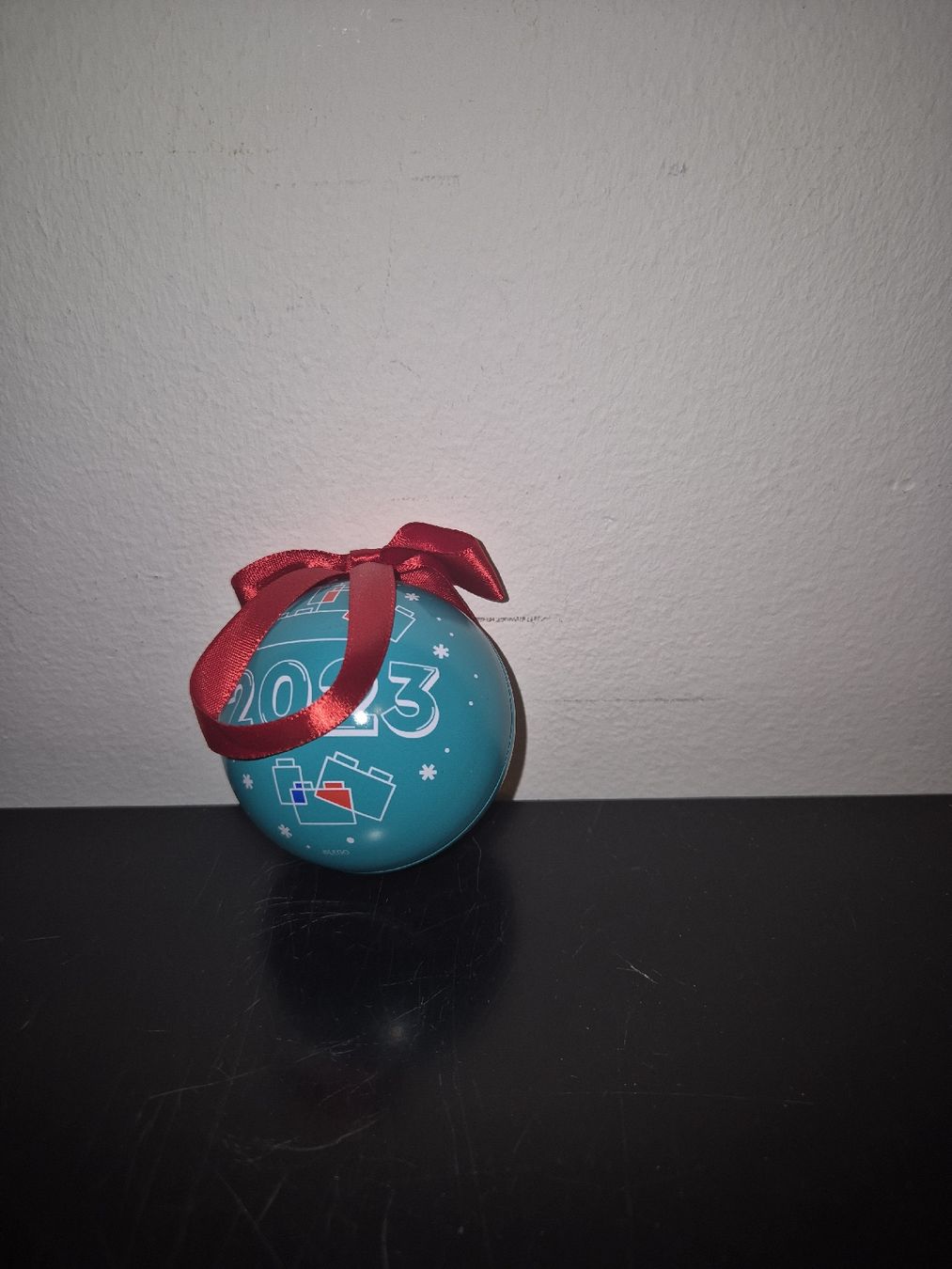 Lego Tutte le decorazioni: Lego Weihnachtskugel 2023 Metall blau – Nuovo (secondo la descrizione) da Biberist venduto da Craftersfelicity 1