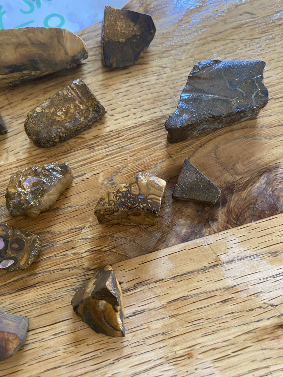 Edelsteine: 14 Boulder Rohopale  – Gebraucht aus Flawil von Naphtali 2