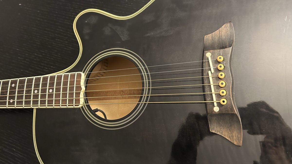 Takamine Instruments de musique: Takamine FP592ME – D'occasion à Zürich par Tischbein 1