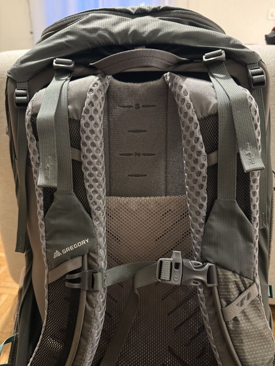 Gregory Zaini: Gregory 45L Wanderrucksack Frauen – Usato da Zürich venduto da Anine_fm 4
