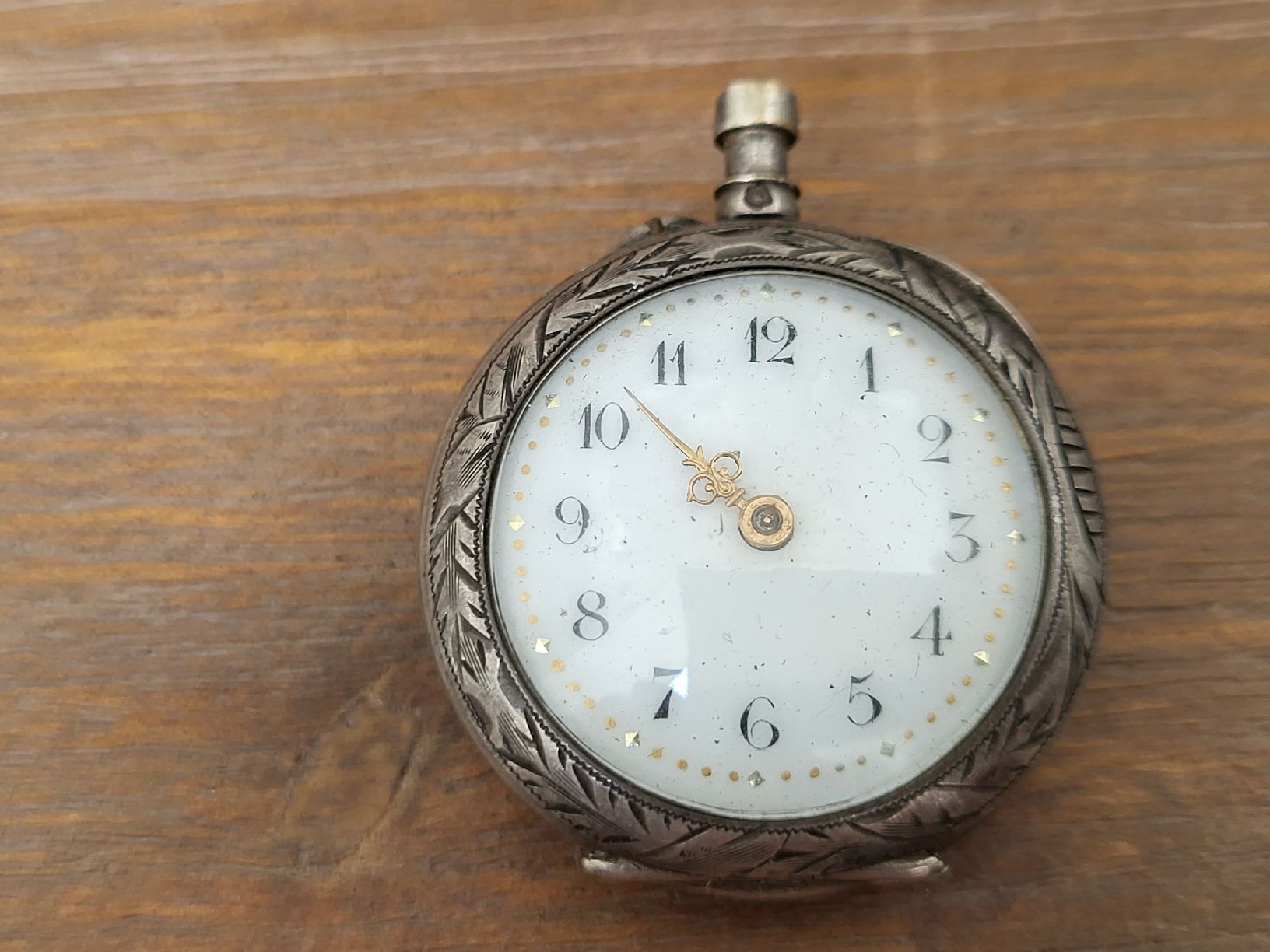 Uhren: TASCHENUHR AUS SILBER 28 MM – Defekt aus Lommiswil von Fridu_C